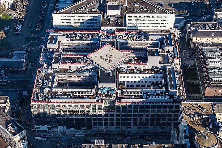 photo - vue aérienne du chantier du centre chirurgical et interventionnel (CCI)